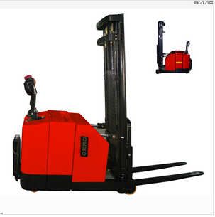 供應(yīng)半電動(dòng)堆高車(chē)輕型堆垛車(chē)