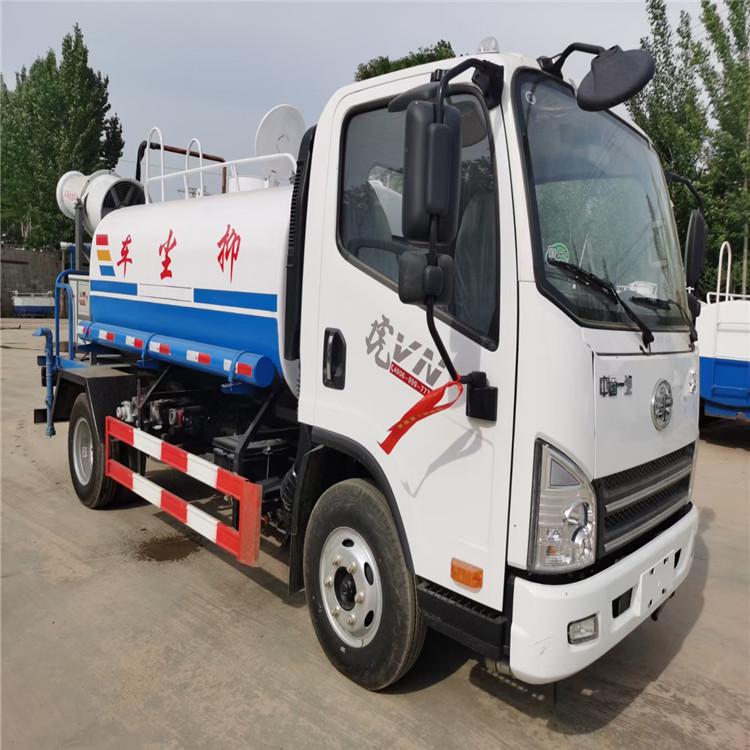 5噸灑水車(chē)小型噴灑車(chē)菏澤廠家銷售
